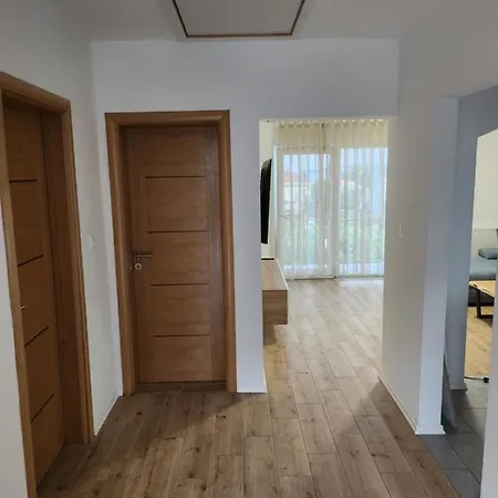Apartment Aria *